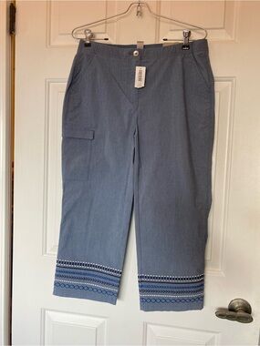 Chico's Denim-Style Blue Fitigues Capri